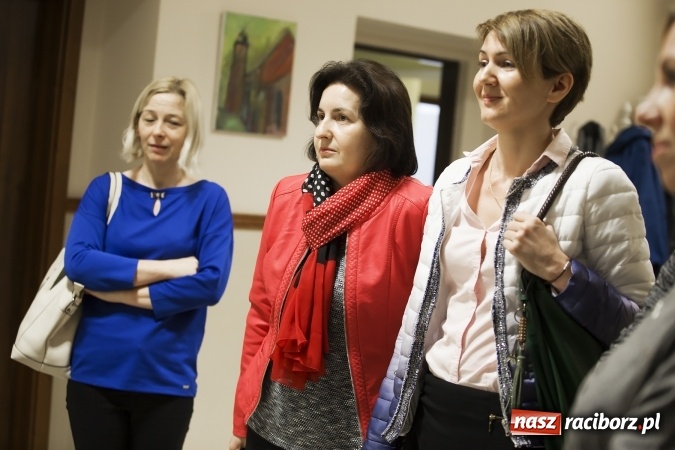 Zdjęcie w galerii na portalu naszraciborz.pl: Powiatowy Konkurs Recytatorski - znamy wyniki wiadomości z regionu