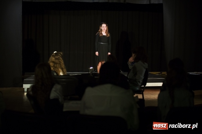 Zdjęcie w galerii na portalu naszraciborz.pl: Powiatowy Konkurs Recytatorski - znamy wyniki wiadomości z regionu