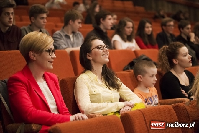 Zdjęcie w galerii na portalu naszraciborz.pl: Koncert zespołu Liarman w szkole muzycznej wiadomości z regionu
