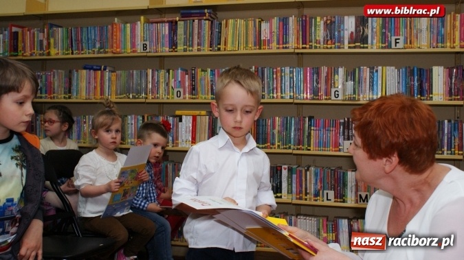 Zdjęcie w galerii na portalu naszraciborz.pl: Baśnie braci Grimm - raciborska biblioteka rozstrzygnęła konkurs plastyczny wiadomości z regionu