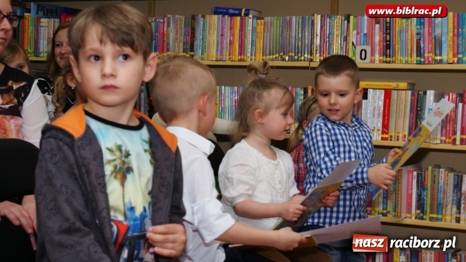 Zdjęcie w galerii na portalu naszraciborz.pl: Baśnie braci Grimm - raciborska biblioteka rozstrzygnęła konkurs plastyczny wiadomości z regionu