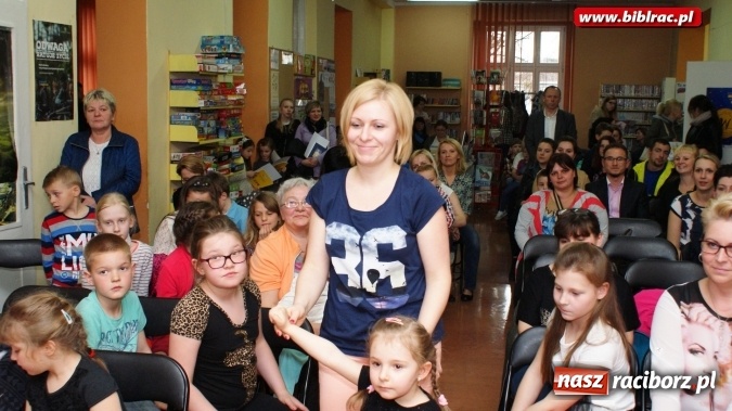 Zdjęcie w galerii na portalu naszraciborz.pl: Baśnie braci Grimm - raciborska biblioteka rozstrzygnęła konkurs plastyczny wiadomości z regionu