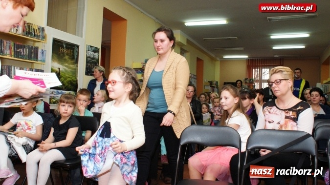 Zdjęcie w galerii na portalu naszraciborz.pl: Baśnie braci Grimm - raciborska biblioteka rozstrzygnęła konkurs plastyczny wiadomości z regionu