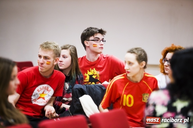 Zdjęcie w galerii na portalu naszraciborz.pl: Trwają przesłuchania do IV Ogólnopolskiego Konkursu Piosenki Hiszpańskojęzycznej wiadomości z regionu