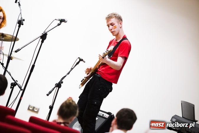 Zdjęcie w galerii na portalu naszraciborz.pl: Trwają przesłuchania do IV Ogólnopolskiego Konkursu Piosenki Hiszpańskojęzycznej wiadomości z regionu