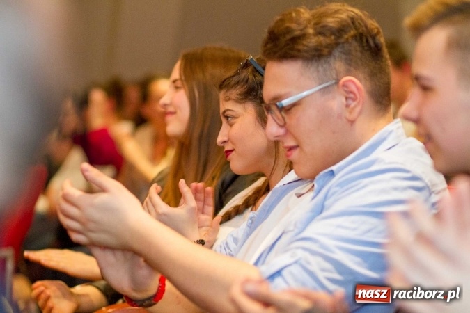 Zdjęcie w galerii na portalu naszraciborz.pl: IV Ogólnopolski Konkurs Piosenki Hiszpańskojęzycznej na Zamku Piastowskim za nami  wiadomości z regionu