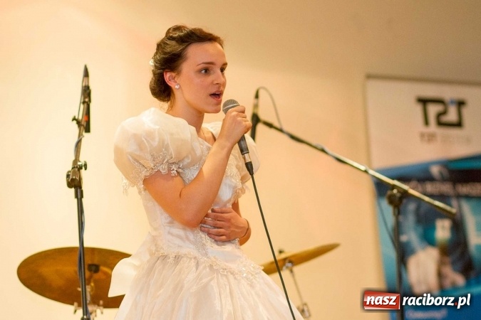 Zdjęcie w galerii na portalu naszraciborz.pl: IV Ogólnopolski Konkurs Piosenki Hiszpańskojęzycznej na Zamku Piastowskim za nami  wiadomości z regionu