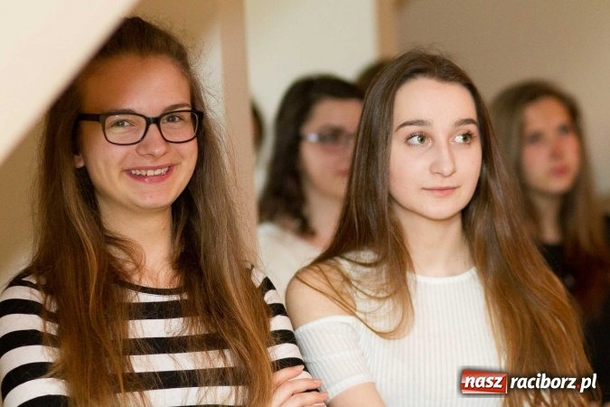 Zdjęcie w galerii na portalu naszraciborz.pl: IV Ogólnopolski Konkurs Piosenki Hiszpańskojęzycznej na Zamku Piastowskim za nami  wiadomości z regionu