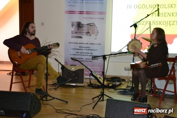 Zdjęcie w galerii na portalu naszraciborz.pl: IV Ogólnopolski Konkurs Piosenki Hiszpańskojęzycznej na Zamku Piastowskim za nami  wiadomości z regionu