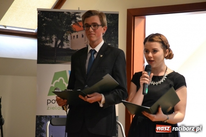 Zdjęcie w galerii na portalu naszraciborz.pl: IV Ogólnopolski Konkurs Piosenki Hiszpańskojęzycznej na Zamku Piastowskim za nami  wiadomości z regionu