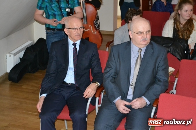 Zdjęcie w galerii na portalu naszraciborz.pl: IV Ogólnopolski Konkurs Piosenki Hiszpańskojęzycznej na Zamku Piastowskim za nami  wiadomości z regionu