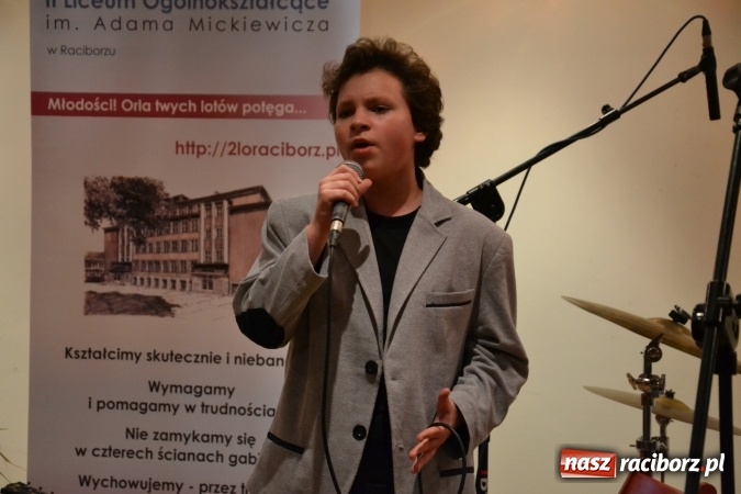 Zdjęcie w galerii na portalu naszraciborz.pl: IV Ogólnopolski Konkurs Piosenki Hiszpańskojęzycznej na Zamku Piastowskim za nami  wiadomości z regionu