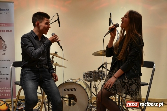 Zdjęcie w galerii na portalu naszraciborz.pl: IV Ogólnopolski Konkurs Piosenki Hiszpańskojęzycznej na Zamku Piastowskim za nami  wiadomości z regionu