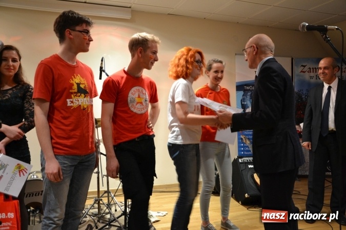 Zdjęcie w galerii na portalu naszraciborz.pl: IV Ogólnopolski Konkurs Piosenki Hiszpańskojęzycznej na Zamku Piastowskim za nami  wiadomości z regionu