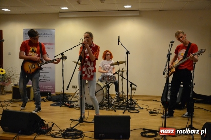 Zdjęcie w galerii na portalu naszraciborz.pl: IV Ogólnopolski Konkurs Piosenki Hiszpańskojęzycznej na Zamku Piastowskim za nami  wiadomości z regionu