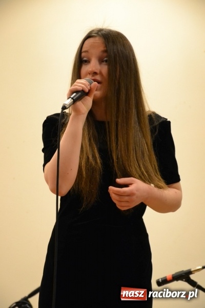 Zdjęcie w galerii na portalu naszraciborz.pl: IV Ogólnopolski Konkurs Piosenki Hiszpańskojęzycznej na Zamku Piastowskim za nami  wiadomości z regionu