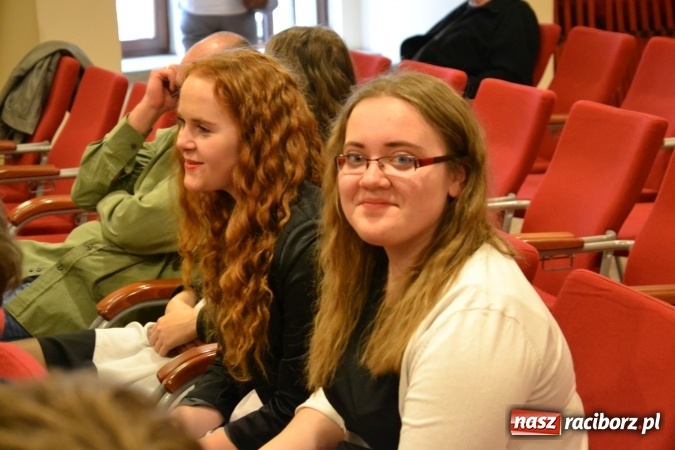 Zdjęcie w galerii na portalu naszraciborz.pl: IV Ogólnopolski Konkurs Piosenki Hiszpańskojęzycznej na Zamku Piastowskim za nami  wiadomości z regionu