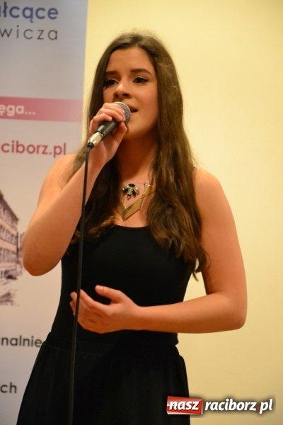 Zdjęcie w galerii na portalu naszraciborz.pl: IV Ogólnopolski Konkurs Piosenki Hiszpańskojęzycznej na Zamku Piastowskim za nami  wiadomości z regionu
