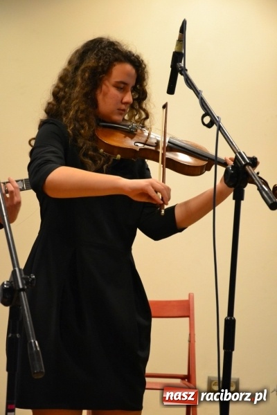 Zdjęcie w galerii na portalu naszraciborz.pl: IV Ogólnopolski Konkurs Piosenki Hiszpańskojęzycznej na Zamku Piastowskim za nami  wiadomości z regionu