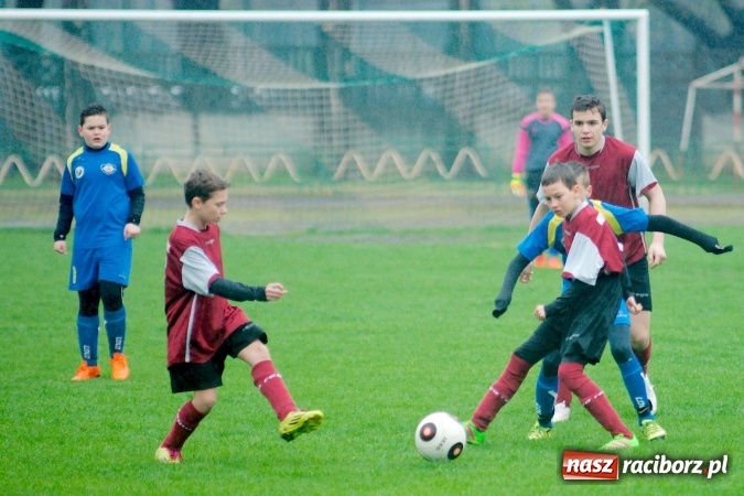 Zdjęcie w galerii na portalu naszraciborz.pl: Łatwa wygrana trampkarzy młodszych Ikara wiadomości z regionu