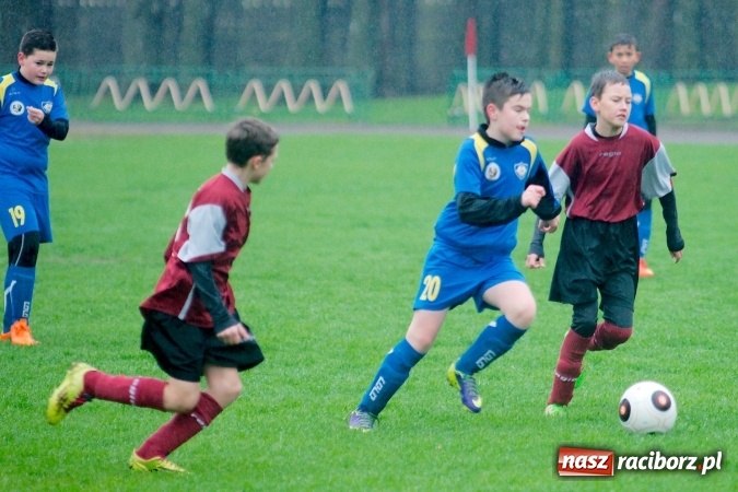 Zdjęcie w galerii na portalu naszraciborz.pl: Łatwa wygrana trampkarzy młodszych Ikara wiadomości z regionu