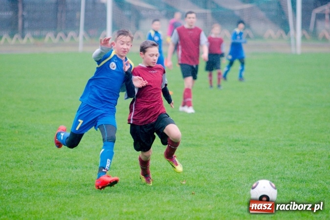 Zdjęcie w galerii na portalu naszraciborz.pl: Łatwa wygrana trampkarzy młodszych Ikara wiadomości z regionu