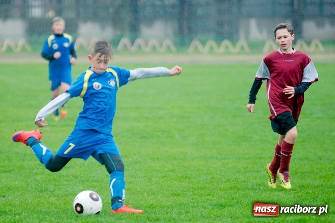 Zdjęcie w galerii na portalu naszraciborz.pl: Łatwa wygrana trampkarzy młodszych Ikara wiadomości z regionu