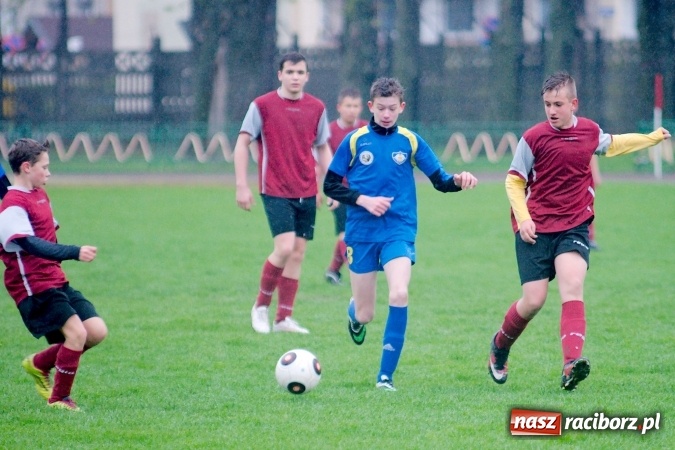 Zdjęcie w galerii na portalu naszraciborz.pl: Łatwa wygrana trampkarzy młodszych Ikara wiadomości z regionu