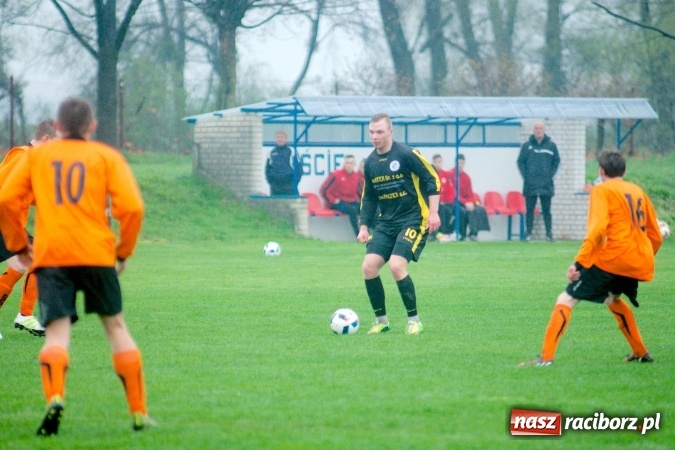 Zdjęcie w galerii na portalu naszraciborz.pl: Rogalskiego i Wojdy polowanie na Wilki wiadomości z regionu