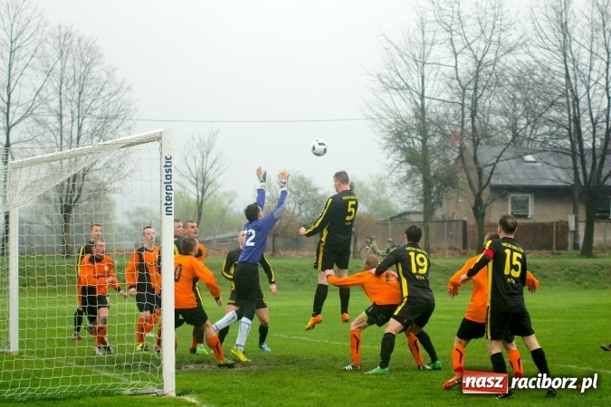 Zdjęcie w galerii na portalu naszraciborz.pl: Rogalskiego i Wojdy polowanie na Wilki wiadomości z regionu