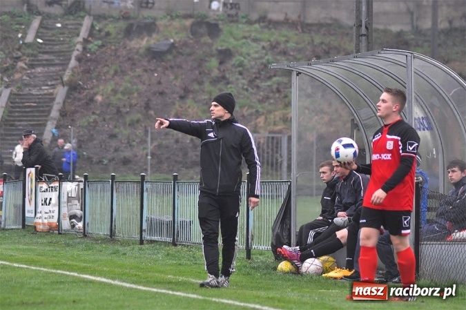 Zdjęcie w galerii na portalu naszraciborz.pl: Gol w ostatniej minucie na wagę zwycięstwa wiadomości z regionu