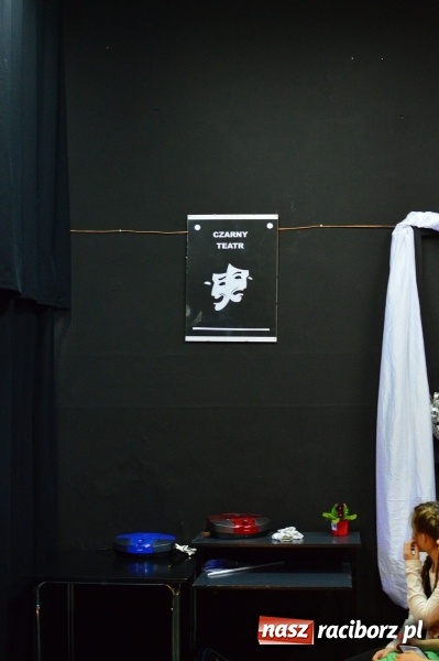 Zdjęcie w galerii na portalu naszraciborz.pl: Tańce, walki i gry, czyli Dzień Otwarty w G5 wiadomości z regionu