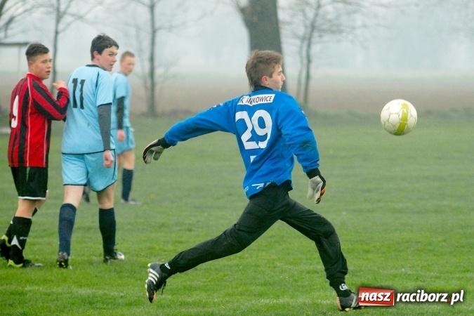 Zdjęcie w galerii na portalu naszraciborz.pl: Zawada Książęca lepsza od Bieńkowic. Gospodarze poddali mecz wiadomości z regionu