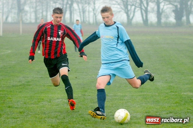 Zdjęcie w galerii na portalu naszraciborz.pl: Zawada Książęca lepsza od Bieńkowic. Gospodarze poddali mecz wiadomości z regionu