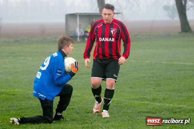 Zdjęcie w galerii na portalu naszraciborz.pl: Zawada Książęca lepsza od Bieńkowic. Gospodarze poddali mecz wiadomości z regionu