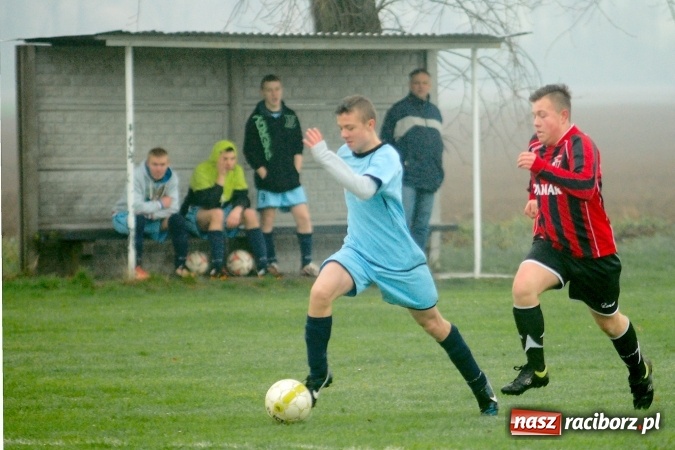 Zdjęcie w galerii na portalu naszraciborz.pl: Zawada Książęca lepsza od Bieńkowic. Gospodarze poddali mecz wiadomości z regionu