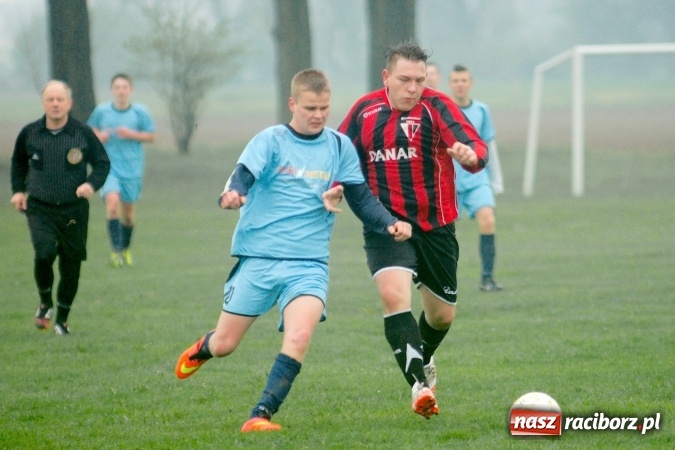 Zdjęcie w galerii na portalu naszraciborz.pl: Zawada Książęca lepsza od Bieńkowic. Gospodarze poddali mecz wiadomości z regionu