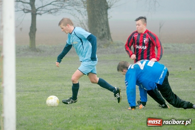 Zdjęcie w galerii na portalu naszraciborz.pl: Zawada Książęca lepsza od Bieńkowic. Gospodarze poddali mecz wiadomości z regionu