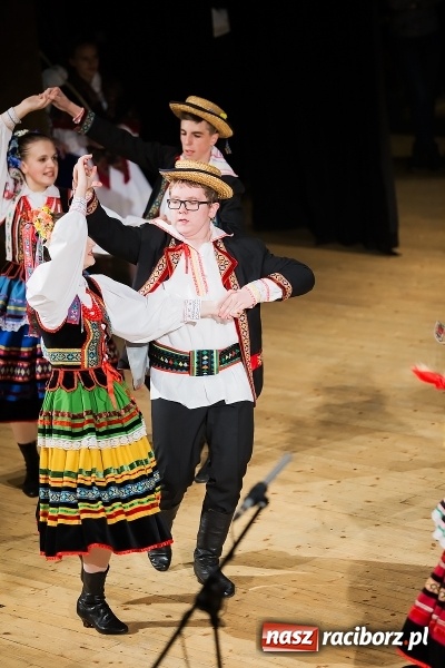 Zdjęcie w galerii na portalu naszraciborz.pl: Źródło tańcuje dla chorego Michałka wiadomości z regionu