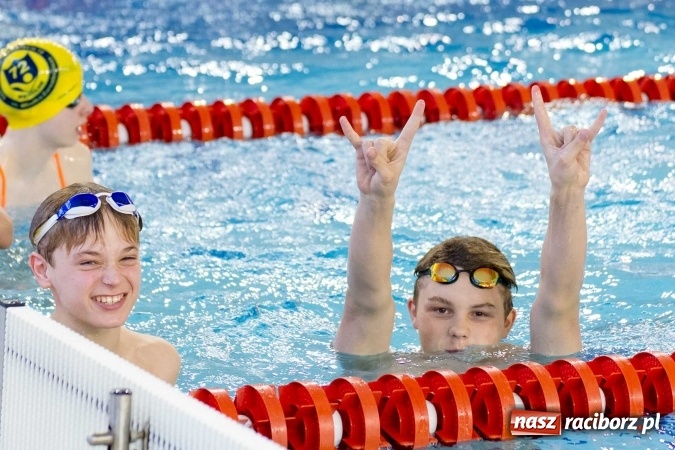 Zdjęcie w galerii na portalu naszraciborz.pl: Mistrzostwa Szkół Sportowych w pływaniu - FOTOREPORTAŻ wiadomości z regionu