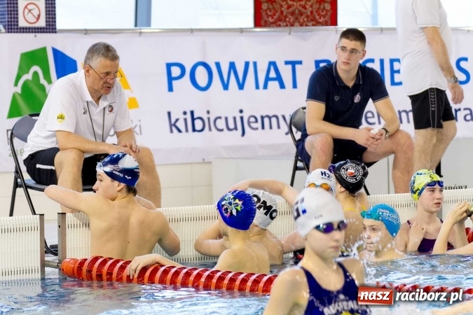 Zdjęcie w galerii na portalu naszraciborz.pl: Mistrzostwa Szkół Sportowych w pływaniu - FOTOREPORTAŻ wiadomości z regionu