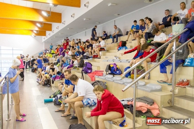 Zdjęcie w galerii na portalu naszraciborz.pl: Mistrzostwa Szkół Sportowych w pływaniu - FOTOREPORTAŻ wiadomości z regionu
