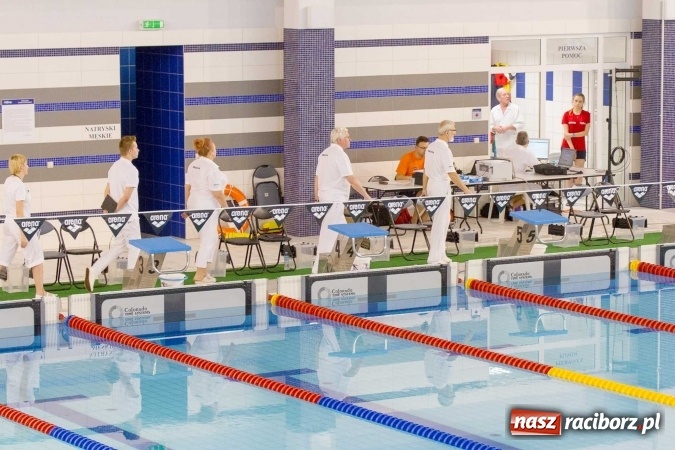 Zdjęcie w galerii na portalu naszraciborz.pl: Mistrzostwa Szkół Sportowych w pływaniu - FOTOREPORTAŻ wiadomości z regionu