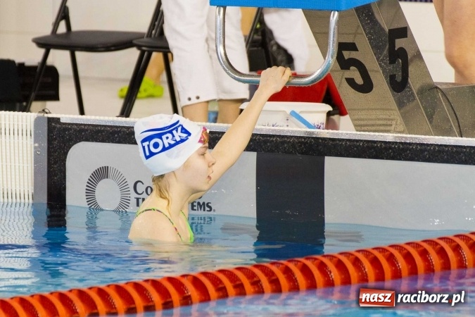 Zdjęcie w galerii na portalu naszraciborz.pl: Mistrzostwa Szkół Sportowych w pływaniu - FOTOREPORTAŻ wiadomości z regionu