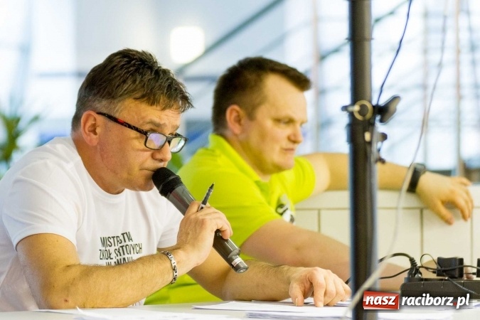 Zdjęcie w galerii na portalu naszraciborz.pl: Mistrzostwa Szkół Sportowych w pływaniu - FOTOREPORTAŻ wiadomości z regionu