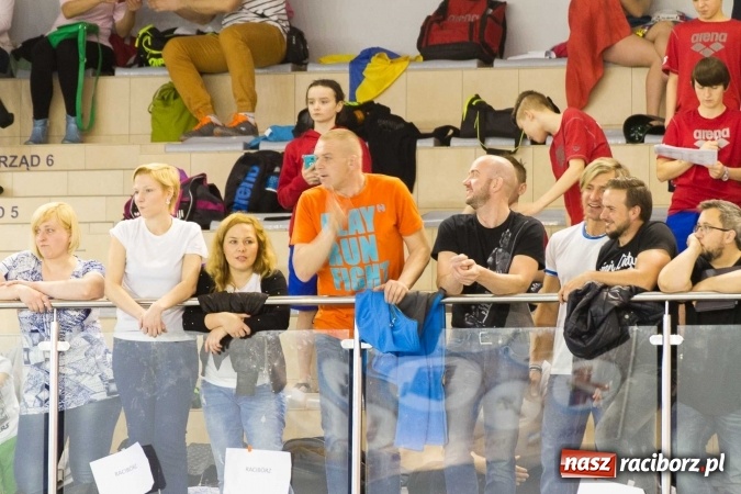 Zdjęcie w galerii na portalu naszraciborz.pl: Mistrzostwa Szkół Sportowych w pływaniu - FOTOREPORTAŻ wiadomości z regionu