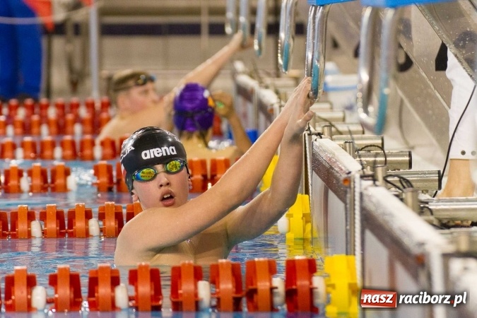 Zdjęcie w galerii na portalu naszraciborz.pl: Mistrzostwa Szkół Sportowych w pływaniu - FOTOREPORTAŻ wiadomości z regionu