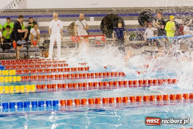 Zdjęcie w galerii na portalu naszraciborz.pl: Mistrzostwa Szkół Sportowych w pływaniu - FOTOREPORTAŻ wiadomości z regionu