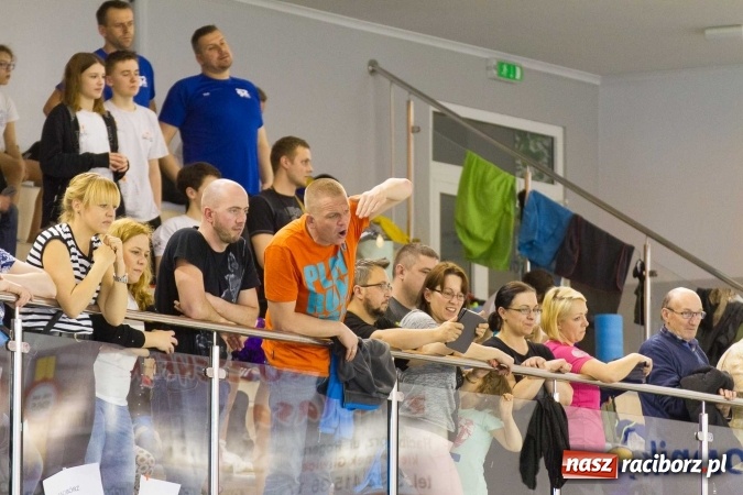 Zdjęcie w galerii na portalu naszraciborz.pl: Mistrzostwa Szkół Sportowych w pływaniu - FOTOREPORTAŻ wiadomości z regionu