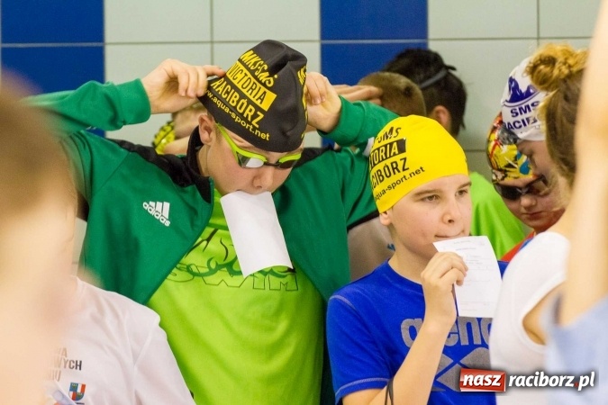 Zdjęcie w galerii na portalu naszraciborz.pl: Mistrzostwa Szkół Sportowych w pływaniu - FOTOREPORTAŻ wiadomości z regionu